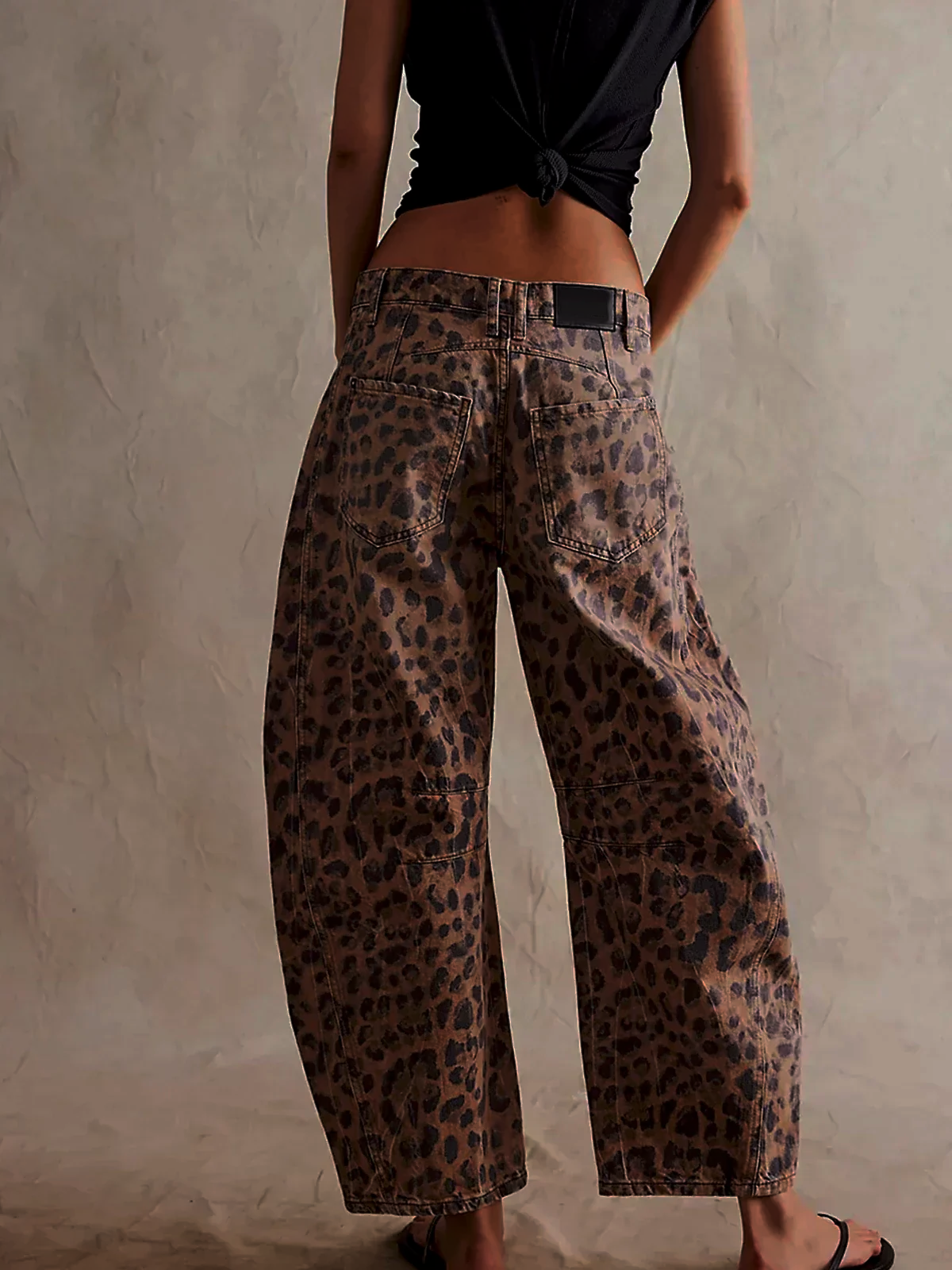 Leilani - Leopard Print Barrel Jeans