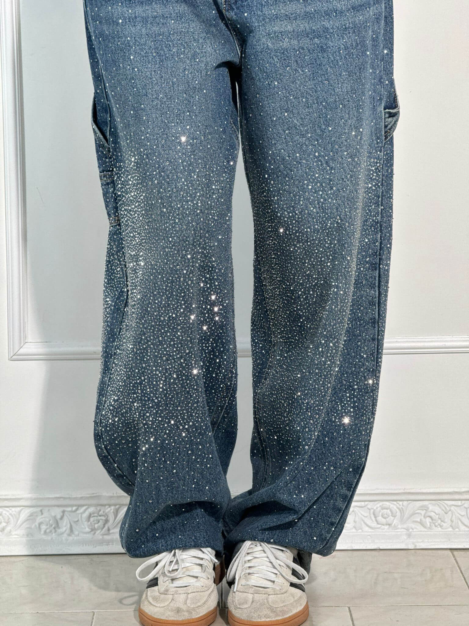 Rafaela - Diamond Jeans with Balloon Fit and Sparkling Details