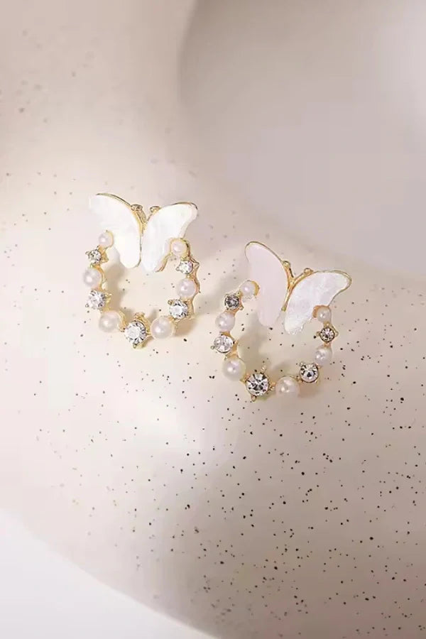 Amelia - Timeless Pearl Butterfly Earrings