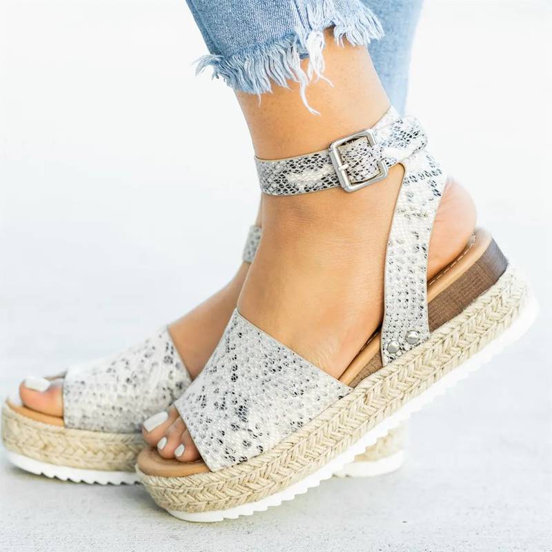 Daniella - Espadrilles Comfortable and Stylish Sandals for Women