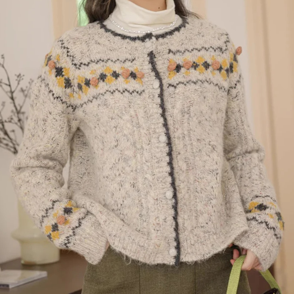 Abigail - Nordic Knit Cardigan Cozy Pattern for Warmth and Style