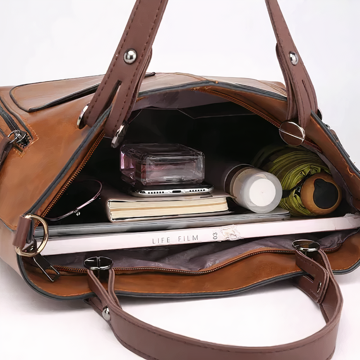 Amelia - Vintage Style Shoulder Bag