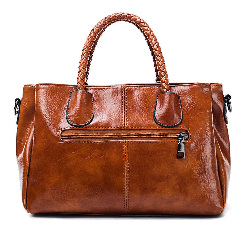 Phoebe - Elegant Leather Duffle Bag