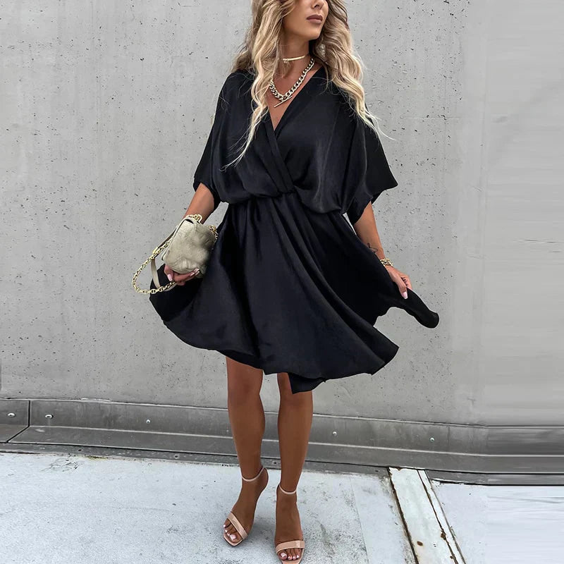 Stella - Chic Flowy Mini Dress