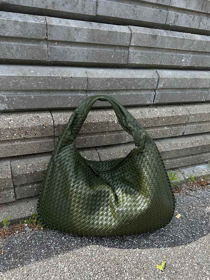 Arielle - Woven Shoulder Bag XL