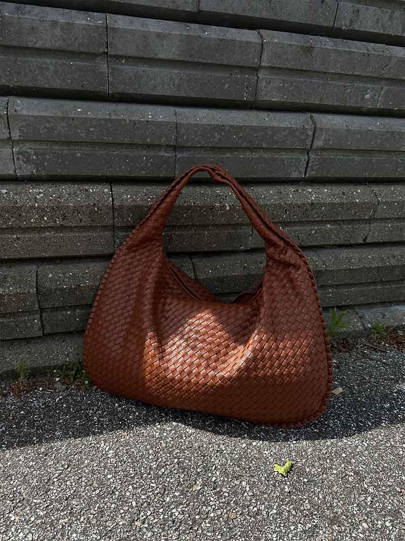 Arielle - Woven Shoulder Bag XL