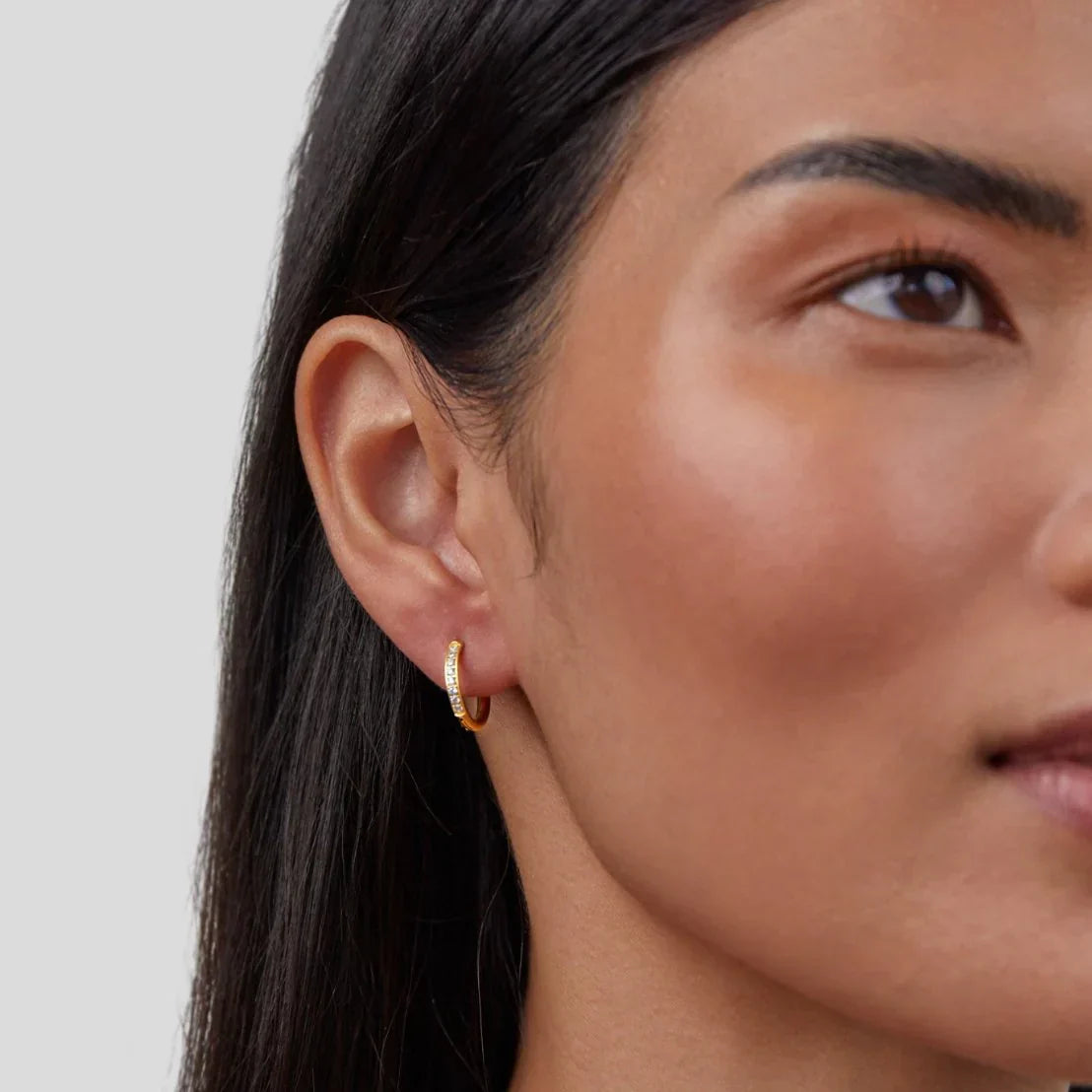 Isla - Classy Minimalist Hoop Earrings