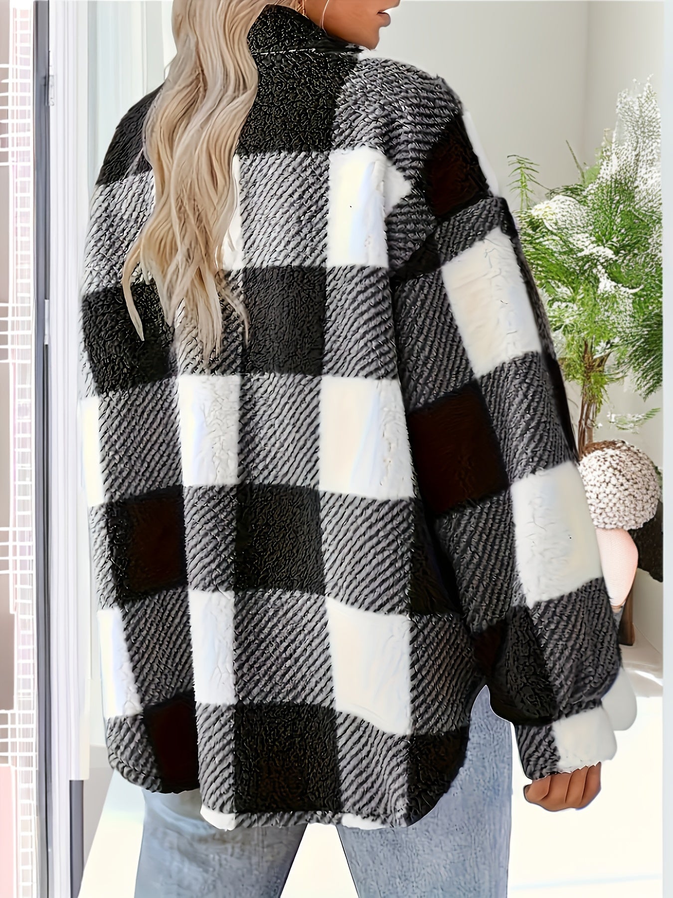 Eleanora - Plaid Pattern Winter Jacket