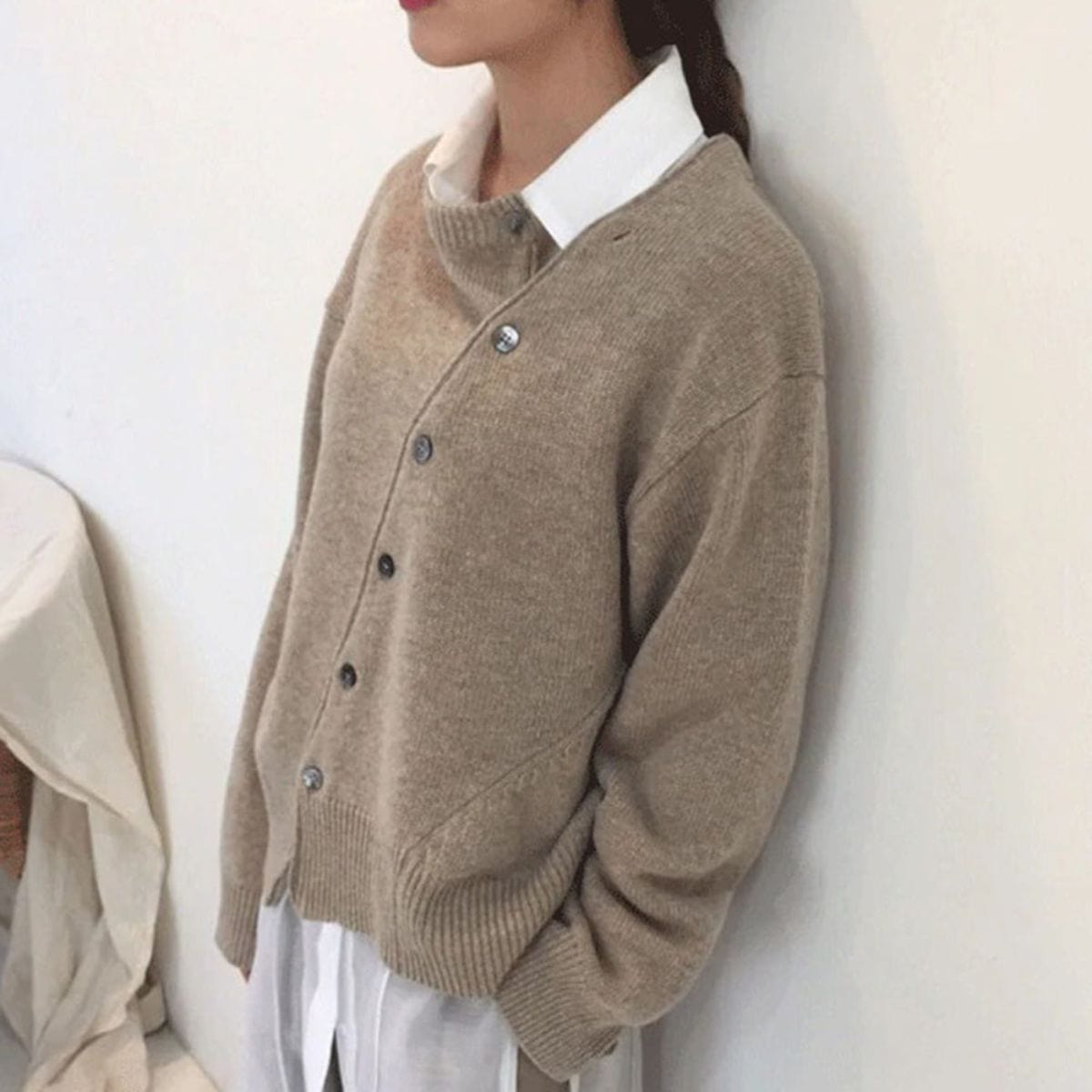 Ellie - Elegant Slim Fit Knit Cardigan for Winter